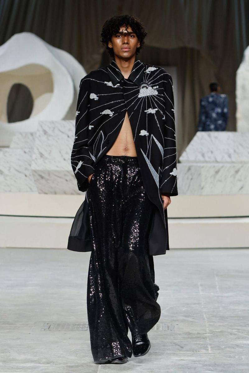 AFEW Rahul Mishra F/W '24 di Lakme Fashion Week 2024 (instagram.com/eriveltonhoskenstylist)