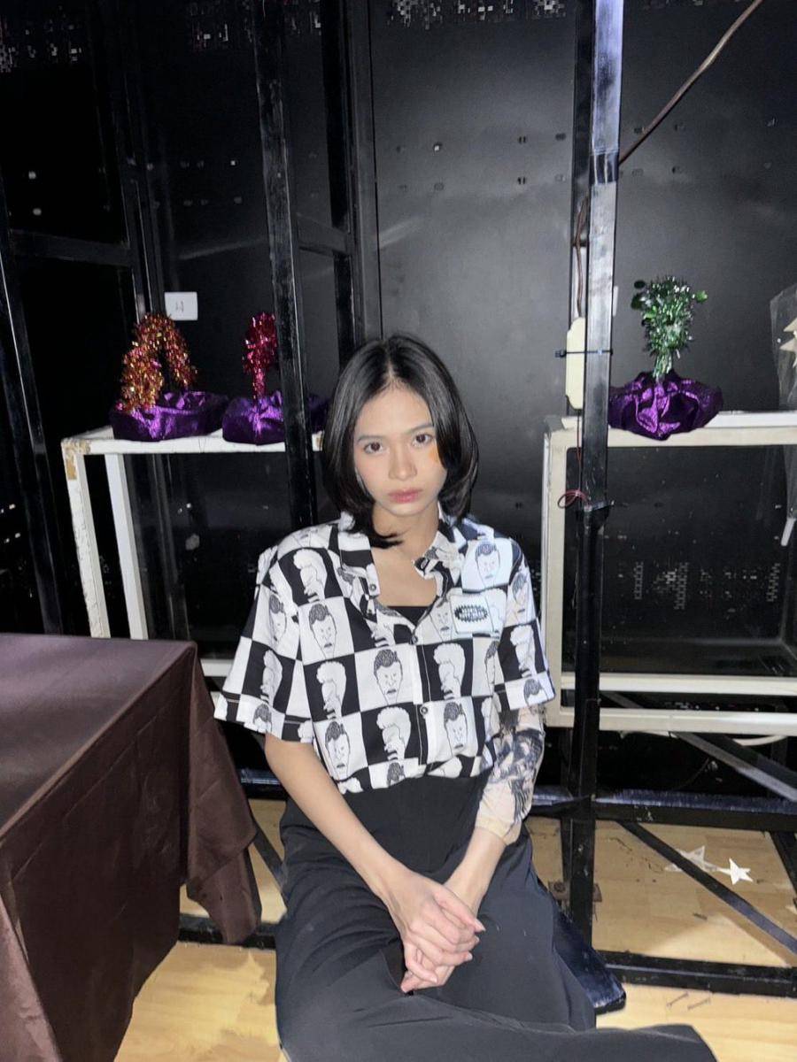 Flora JKT48 (x.com/s_florajkt48)