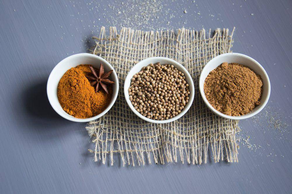 ilustrasi bumbu dapur bubuk (pixabay.com/Mareefe)