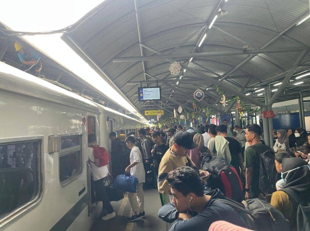 Kondisi pemudik di stasiun wilayah Daop 8 Surabaya. Dok. Daop 8 Surabaya.