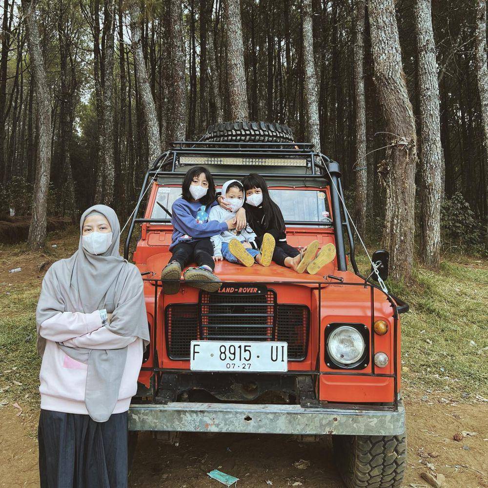 OOTD Natasha Rizky dan Anak-anaknya (instagram.com/natasharizkynew)