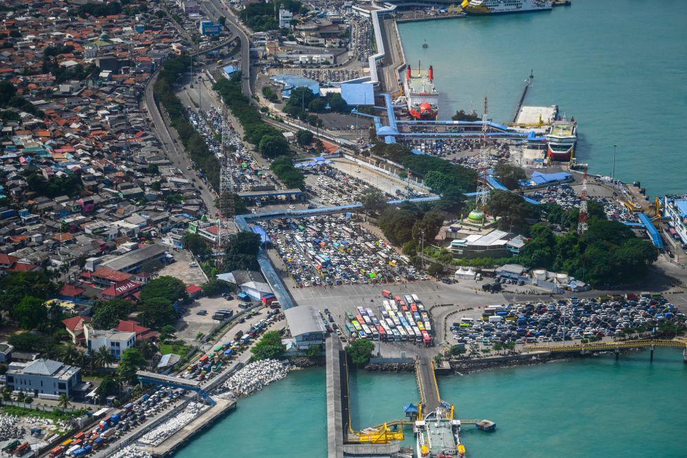 Polri: Lebih dari 67 Ribu Orang Berangkat dari Merak dan Ciwandan