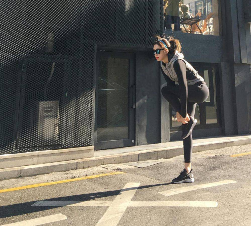 Ye Jung Hwa (instagram.com/yejunghwa)