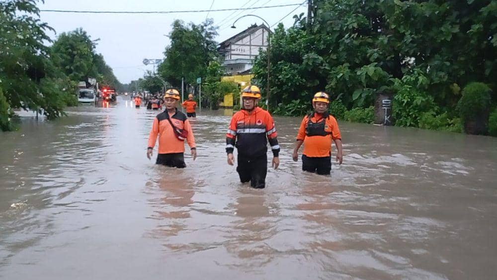 Banjir terjang 2 Kecamatan di Kabupaten Madiun. IDN Times/ BPBD Kab. Madiun