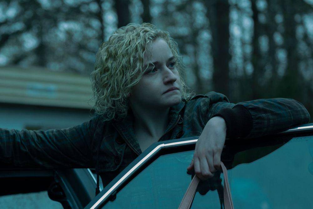 Julia Garner dalam serial Ozark (dok. Netflix/Ozark)