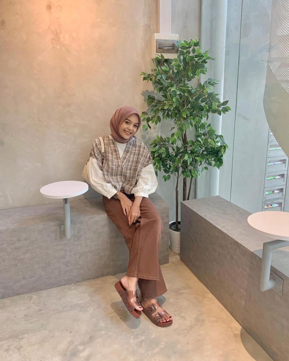 Febiola Nabila (instagram.com/febiolanabilaa)