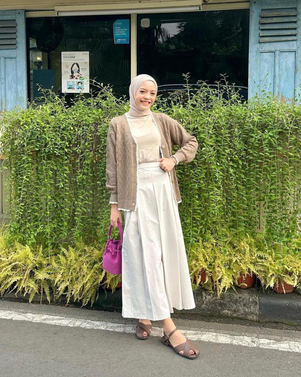 Febiola Nabila (instagram.com/febiolanabilaa)