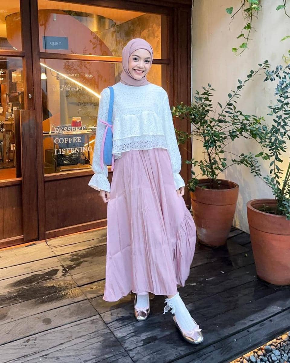 Febiola Nabila (instagram.com/febiolanabilaa)