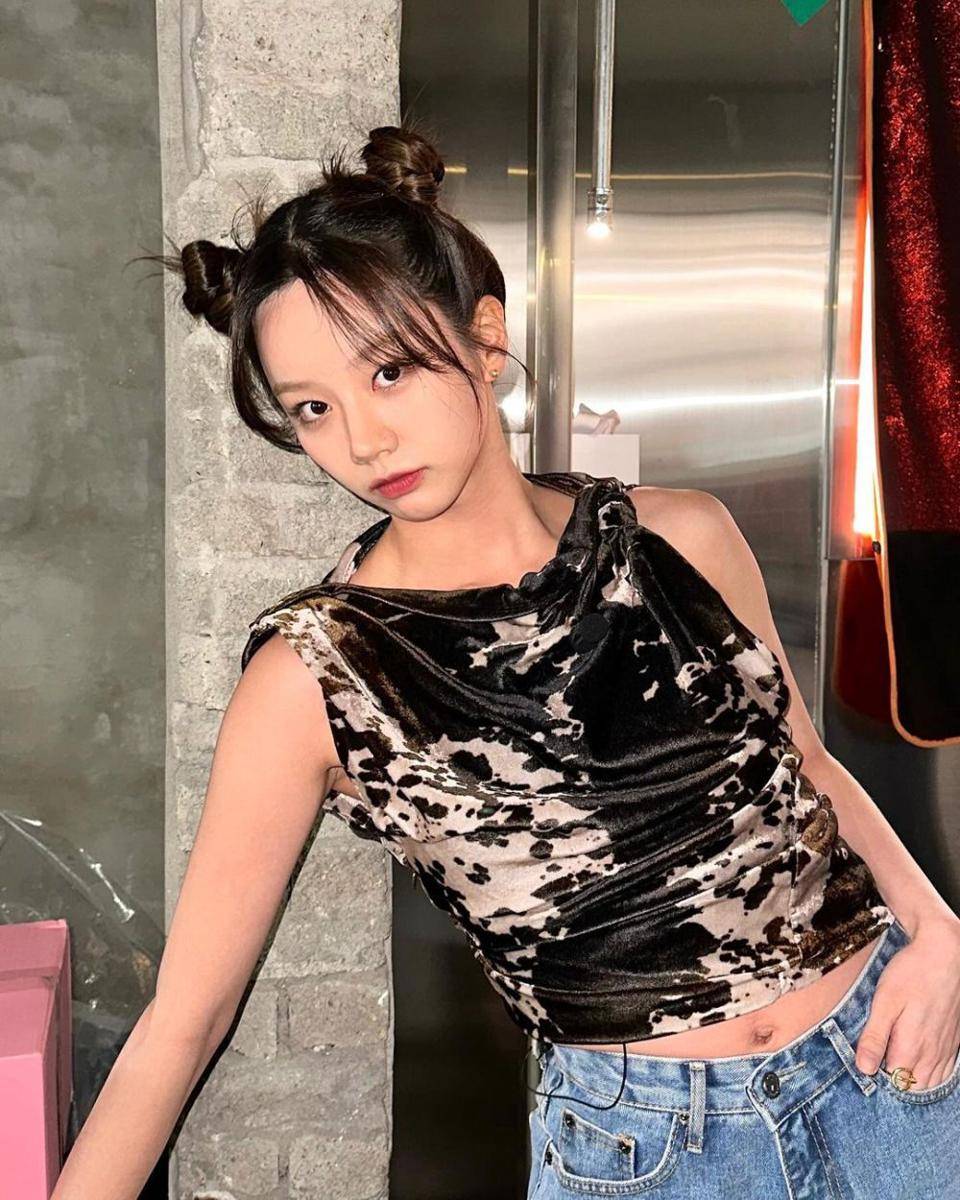 Lee Hyeri (instagram.com/hyeri_0609)