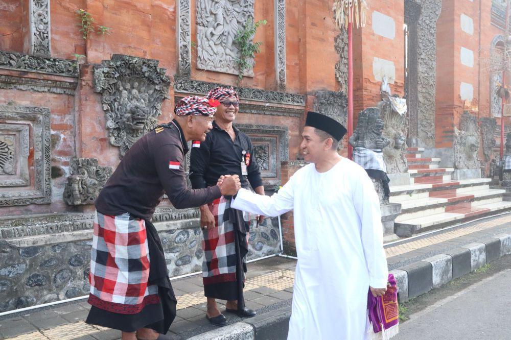 Desa Adat di Bali Mendorong Pembentukan Pecalang Perempuan