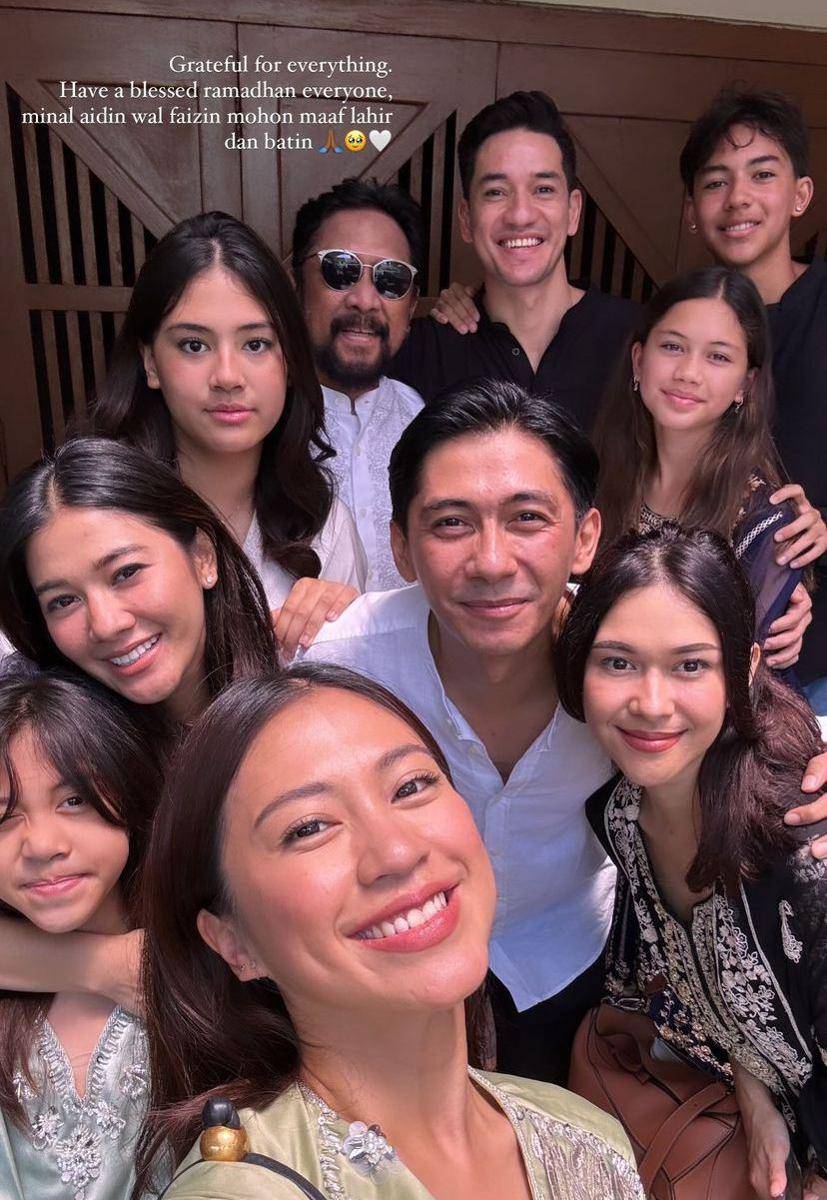potret artis rayakan Lebaran 2024 bersama mantan suami/istri (Instagram.com/tynadwijayanti)