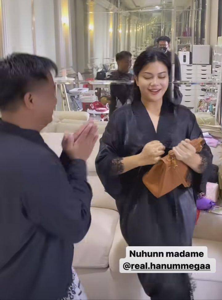 Momen Hanum Mega Rayakan Lebaran Pertama dengan Mantan Suami (Instagram.com/ciptadg)