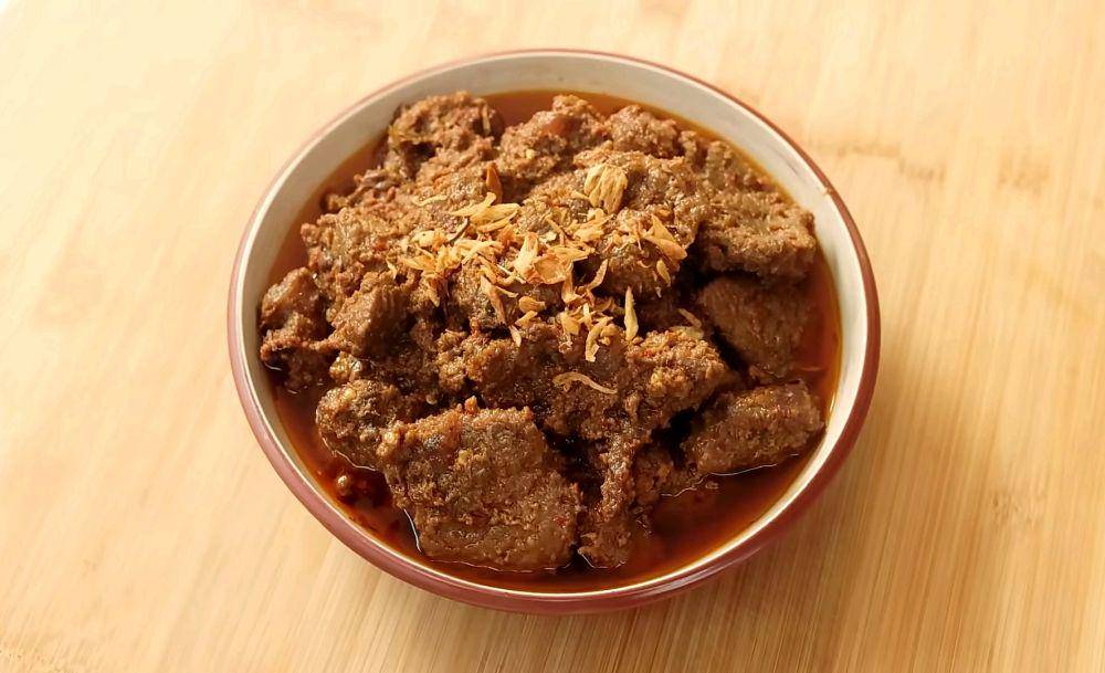 rendang (YouTube.com/Devina Hermawan)
