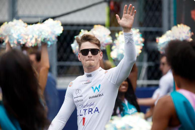 Logan Sargeant Bantah Isu Keretakan Hubungan dengan James Vowles
