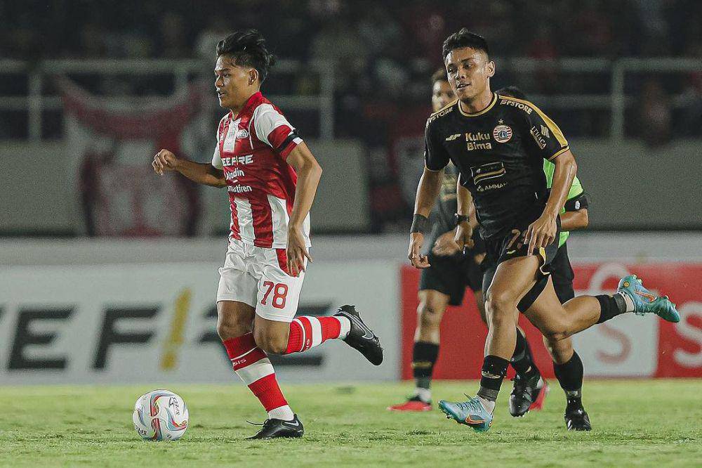 Persis Solo dalam laga menghadapi Persija Jakarta pada putaran pertama Liga 1 2023/2024. (instagram.com/persisofficial)