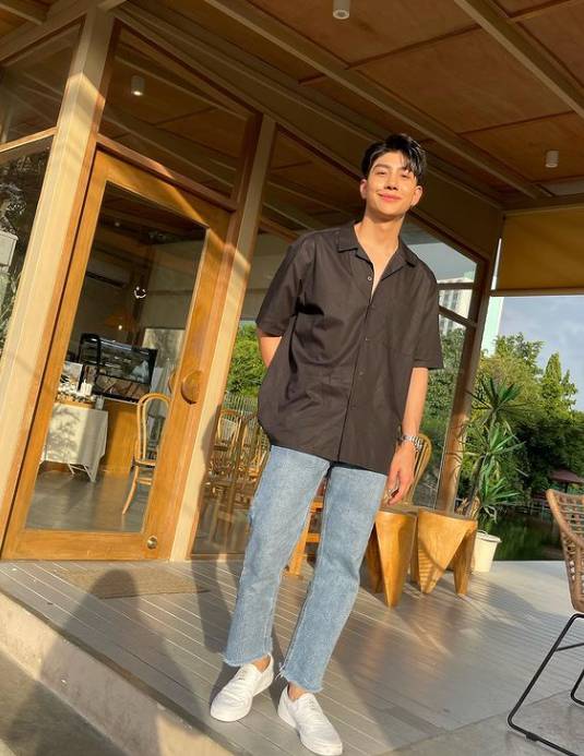 Potret Mond Tanutchai (instagram.com/mond_tanutchai)