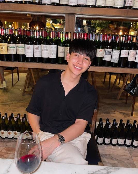 Potret Mond Tanutchai (instagram.com/mond_tanutchai)