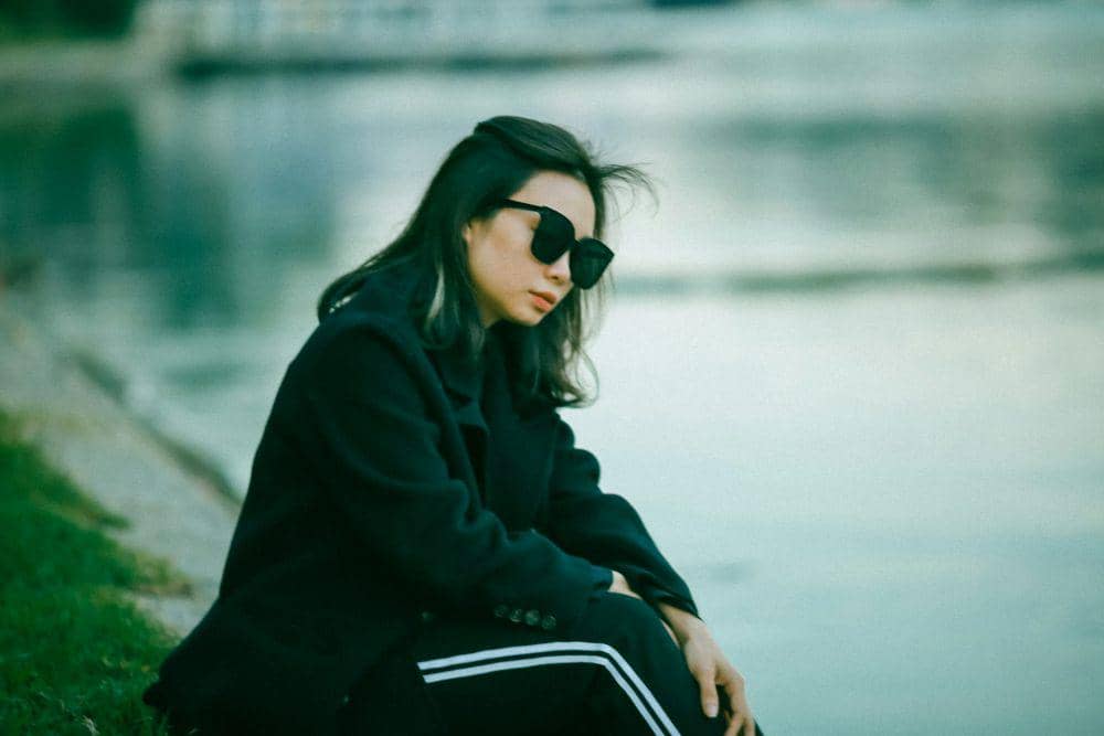 ilustrasi kebiasaan jahat yang dilakukan pada diri sendiri (unsplash.com/SYLE STUDIO)