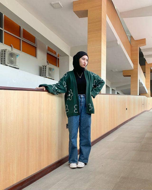 layering outfit ala Siska Amera (instagram.com/siskaamera)