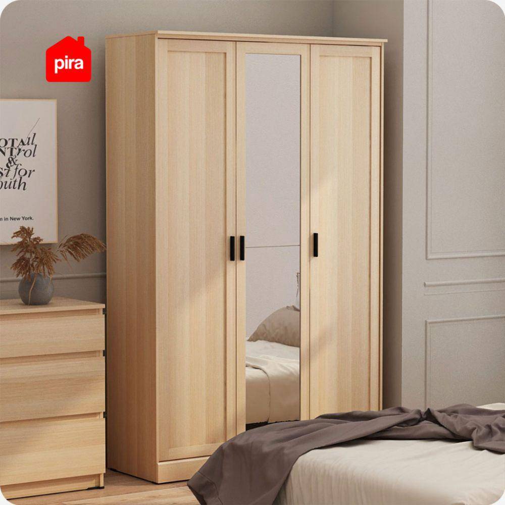 Ilustrasi lemari pakaian 3 pintu sliding kaca (Shopee/Pira Official Shop)