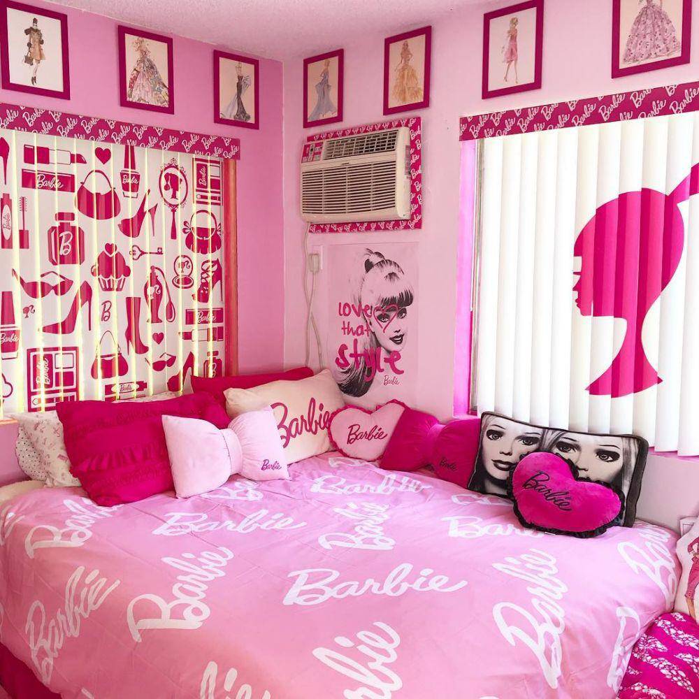 kamar tidur serba pink (instagram.com/azusabarbie)