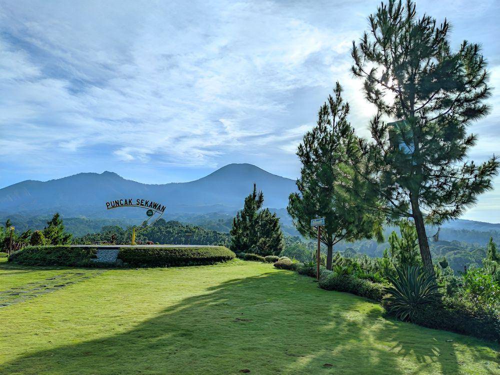 Puncak Sekawan, Blitar (google.com/maps/Cindy Fatikasari2002)