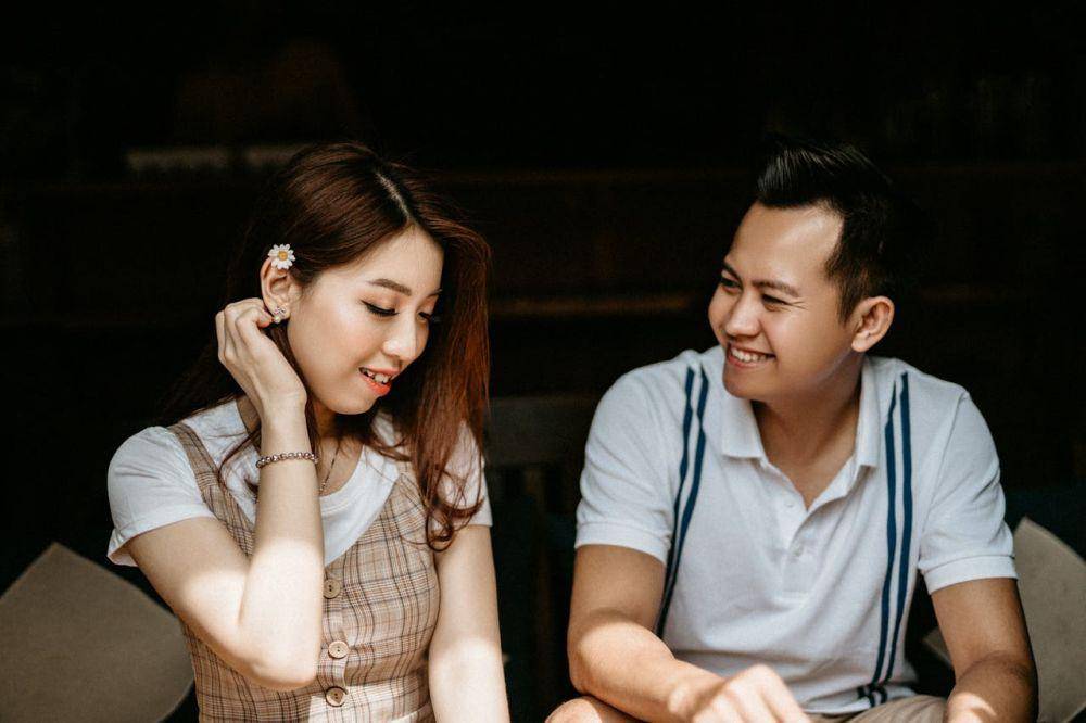 ilustrasi pasangan romantis (pexels.com/Trần Long)