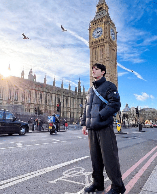 potret New Thitipoom (instagram.com/newwiee)