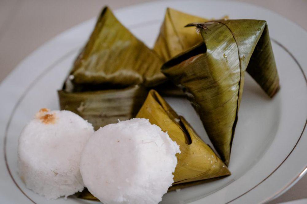 3 Serba-serbi Lapek Bugis Khas Minang, Kudapan Manis di Tiap Upacara