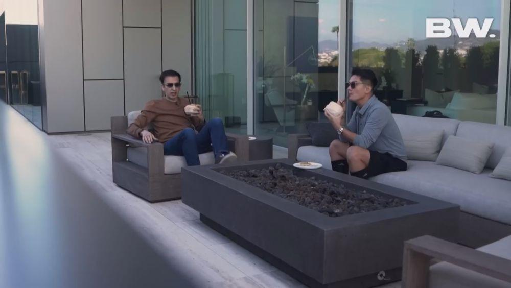 potret rumah Manoj Punjabi di Amerika Serikat (youtube.com/bw.2417)