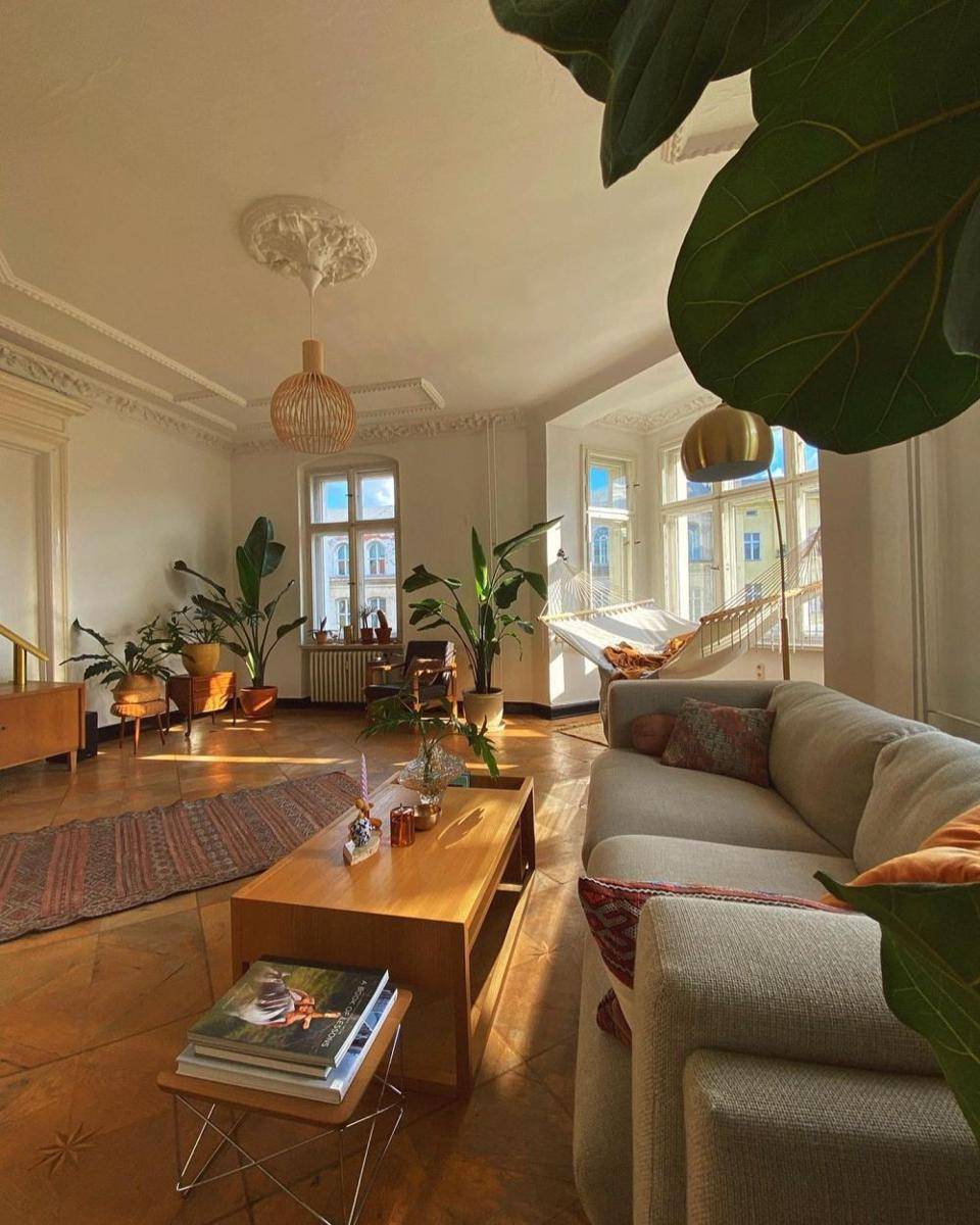 dekorasi rumah tropis (instagram.com/casa__lottii)