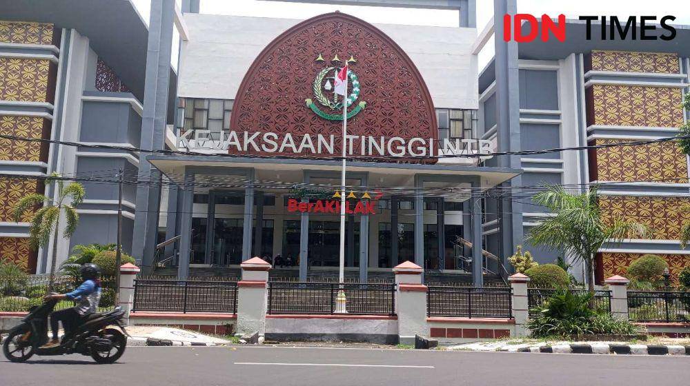 Kantor Kejaksaan Tinggi NTB. (IDN Times/Muhammad Nasir)