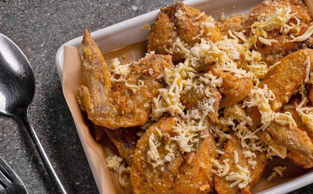 ilustrasi parmesan chicken wings (instagram.com/pepper.ph)
