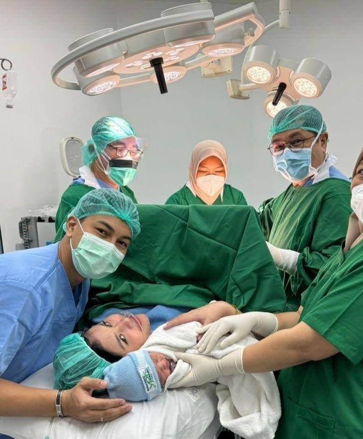 Debby Pramestya melahirkan (Instagram.com/yusfarasyid)