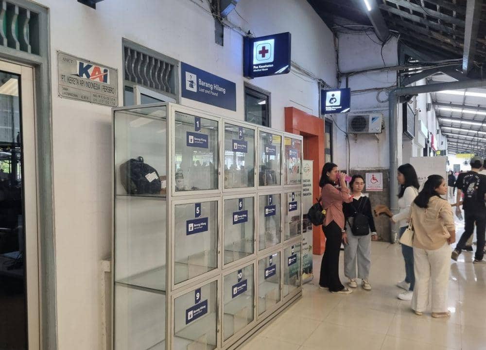 Loker penyimpanan barang tertinggal. (Dok/Daops 6 Yogyakarta)
