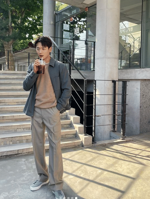 potret Minho SHINee (instagram.com/choiminho_1209)