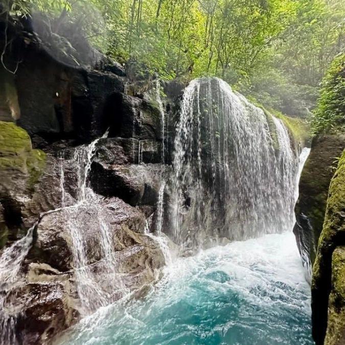 Lebaran ke Air Terjun Pelaruga Binjai, Cek Rute dan Harga Tiketnya