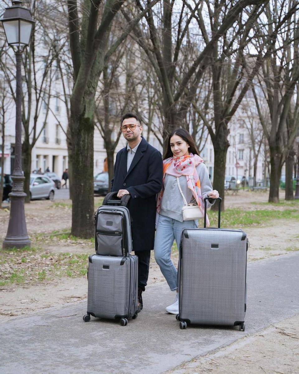 Koleksi tas Nagita Slavina. (instagram.com/raffinagita1717)