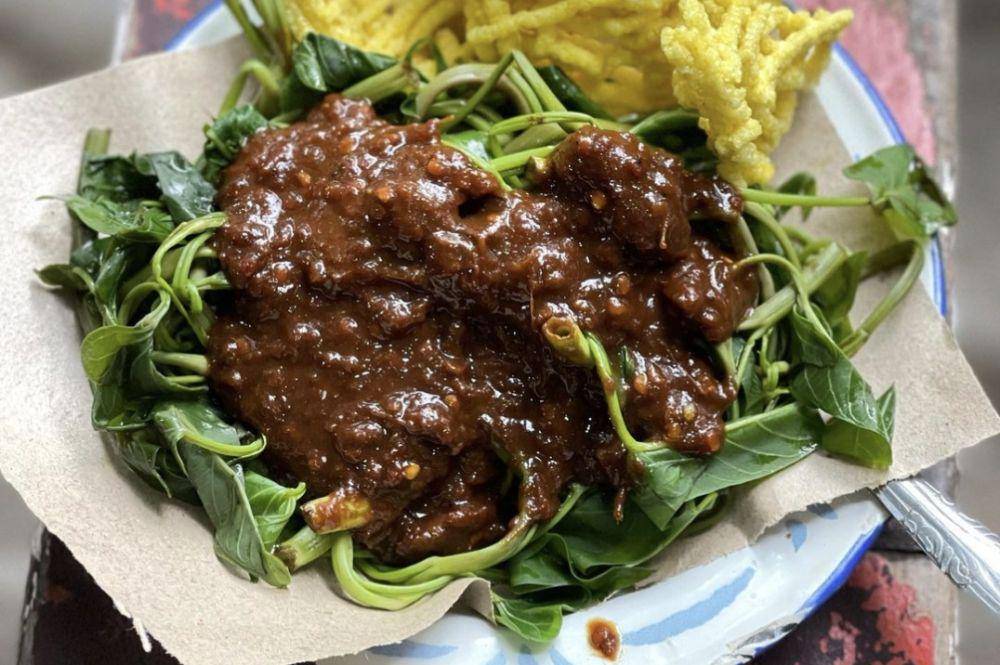 ilustrasi rujak kangkung sambel asem (instagram.com/aboutcirebonfood)