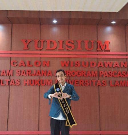 Rodrikson Alpian Medlino, seorang mahasiswa FH Unila 2020 berhasil raih 50 prestasi selama kuliah di Unila (instagram/rodrikson)