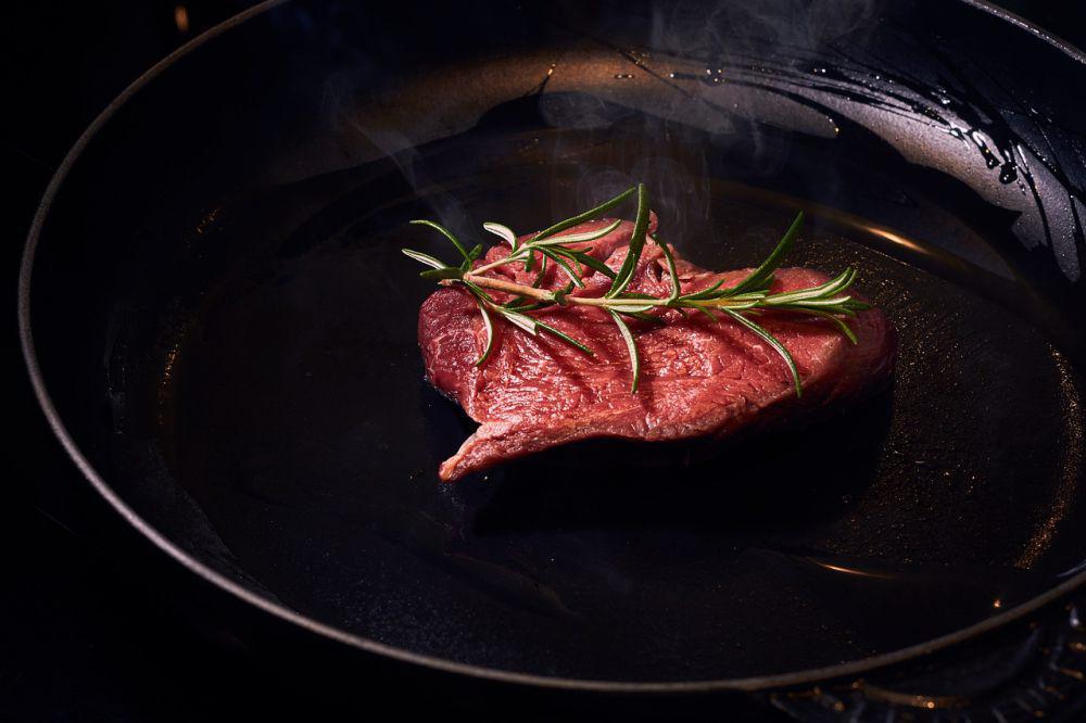 ilustrasi masak daging sapi (pixabay.com/felix_w)