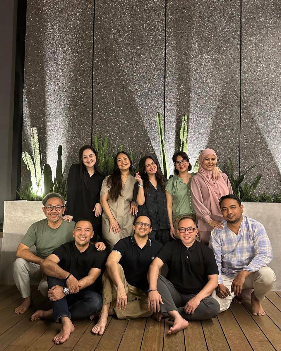 potret Ersa Mayori dan kawan-kawan saat halal bi halal (instagram.com/ersamayori)