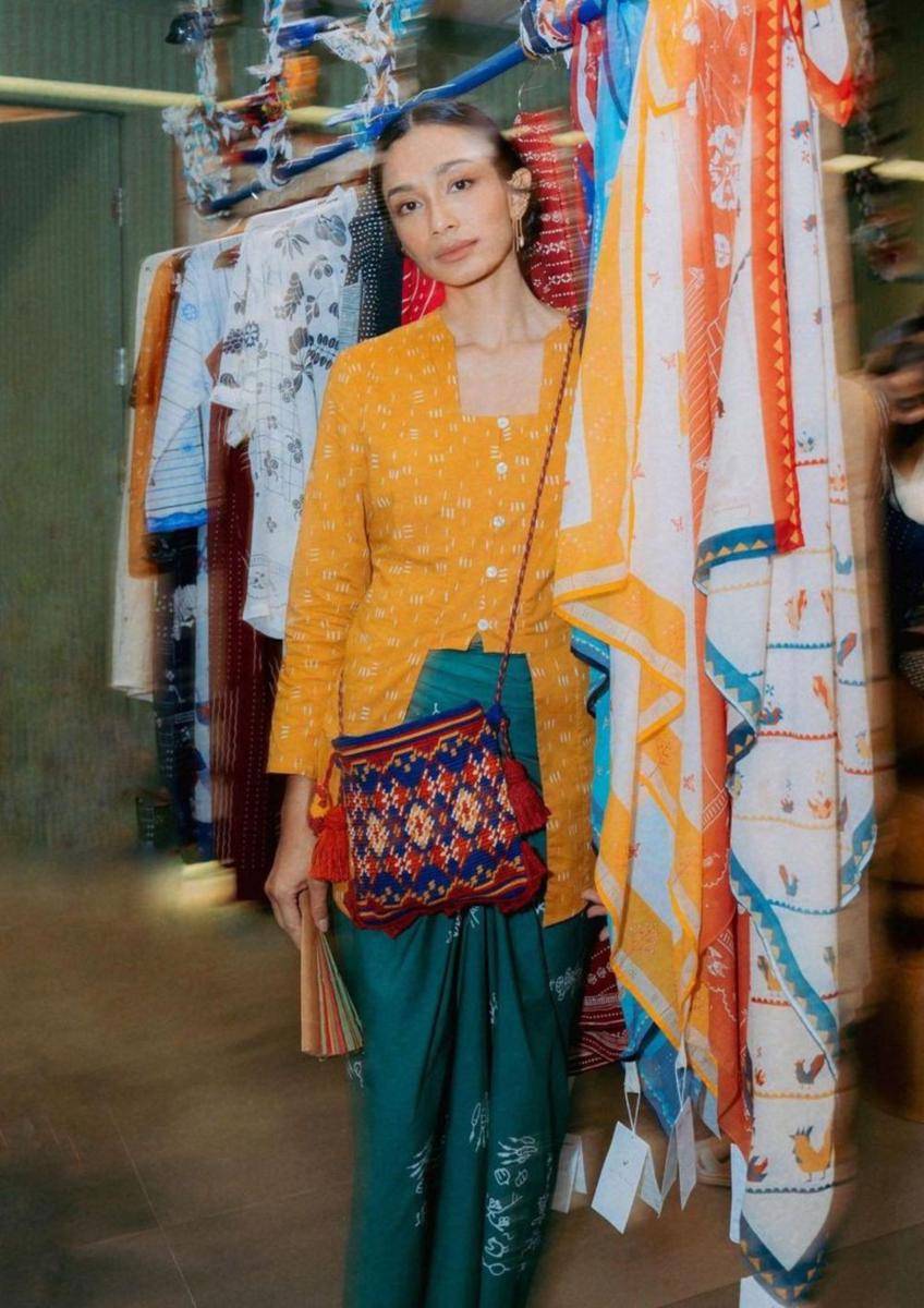 inspirasi outfit Faradina Mufti. (instagram.com/faradinamufti)