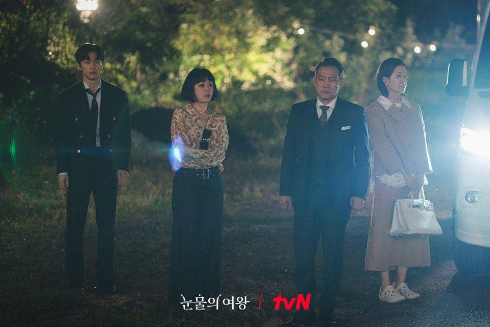 Perbedaan 3 Keluarga di Drakor Queen of Tears, Ada yang Toksik!