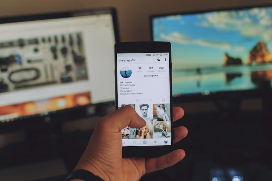 Cara Menggunakan Fitur Bingkai Instagram, Goyangkan HP-mu!