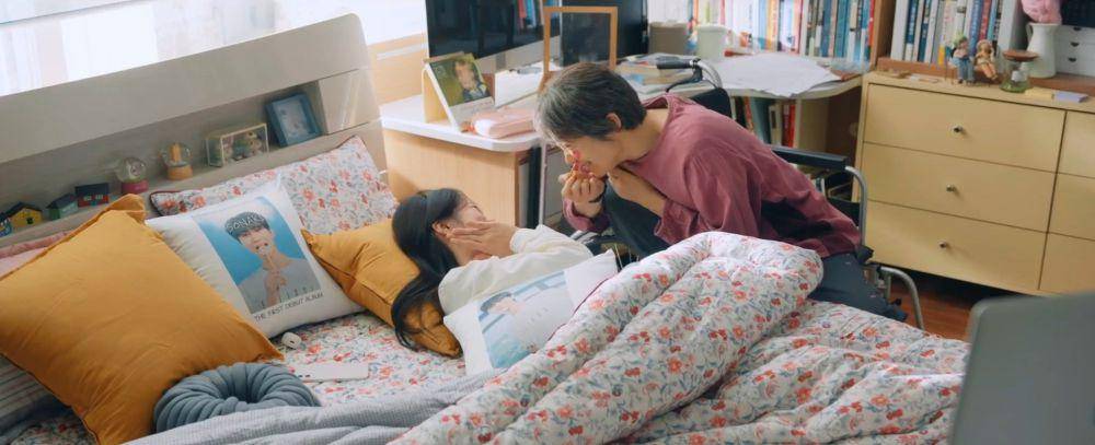 Kim Hye Yoon dan Sung Byoung Sook di Lovely Runner (dok. tvN/Lovely Runner)