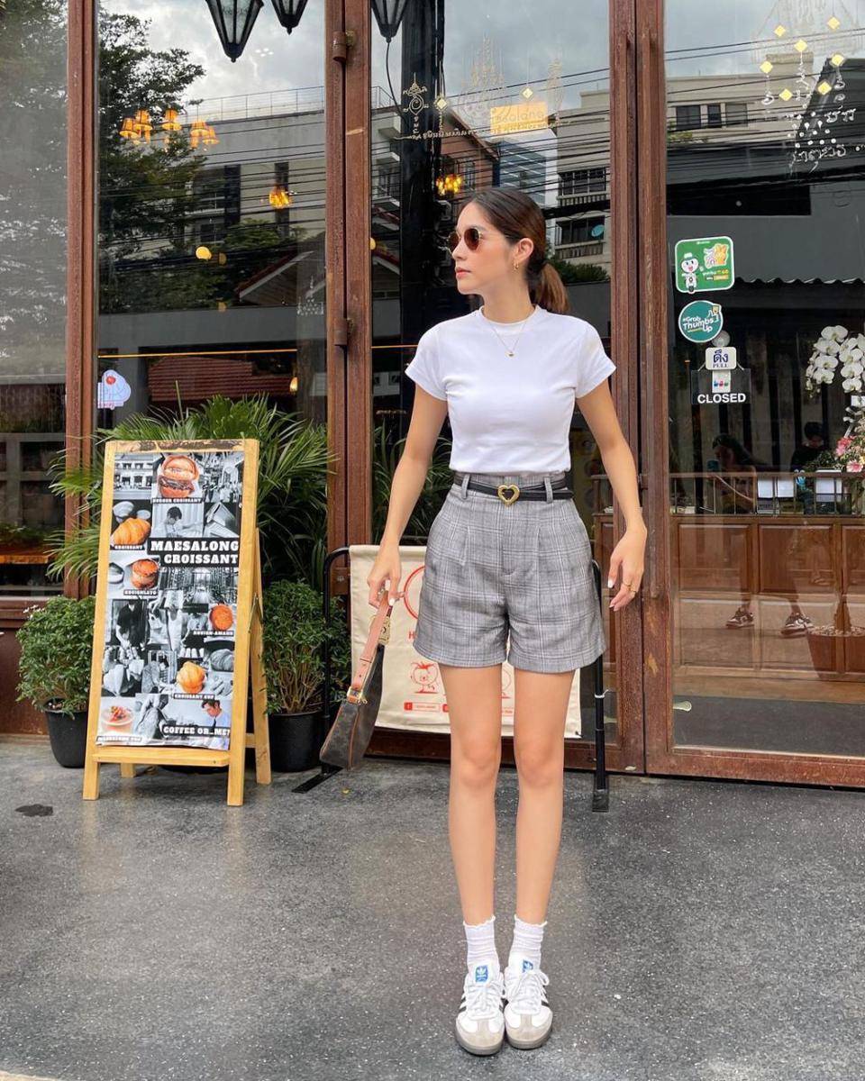 Baitoey Punnisa (instagram.com/baitoey_punnisa)
