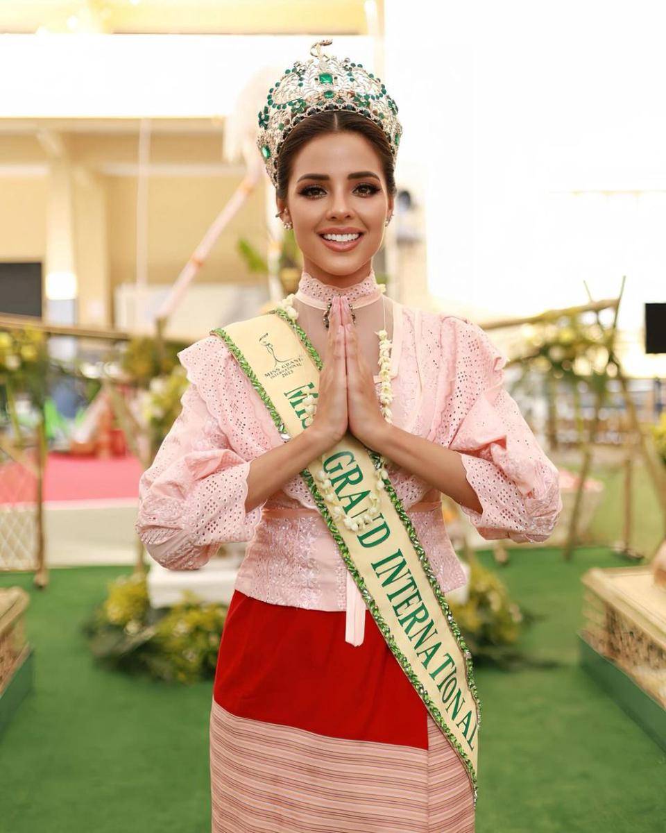 Potret Miss Grand International 2023 di Festival Songkran (Instagram.com/missgrandinternational)