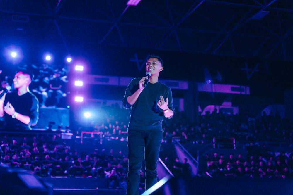 Kalimasada, Co-Founder Akademi Crypto dalam acara “Road to Bitcoin Halving” yang diselenggarakan di Tennis Indoor Senayan Jakarta pada Minggu, (7/4/2024) (dok. Akademi Crypto)
