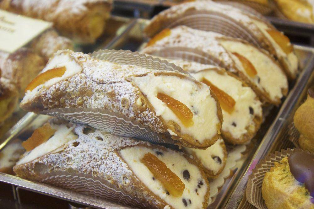 cannoli (pixabay.com/Tesa Robbins)